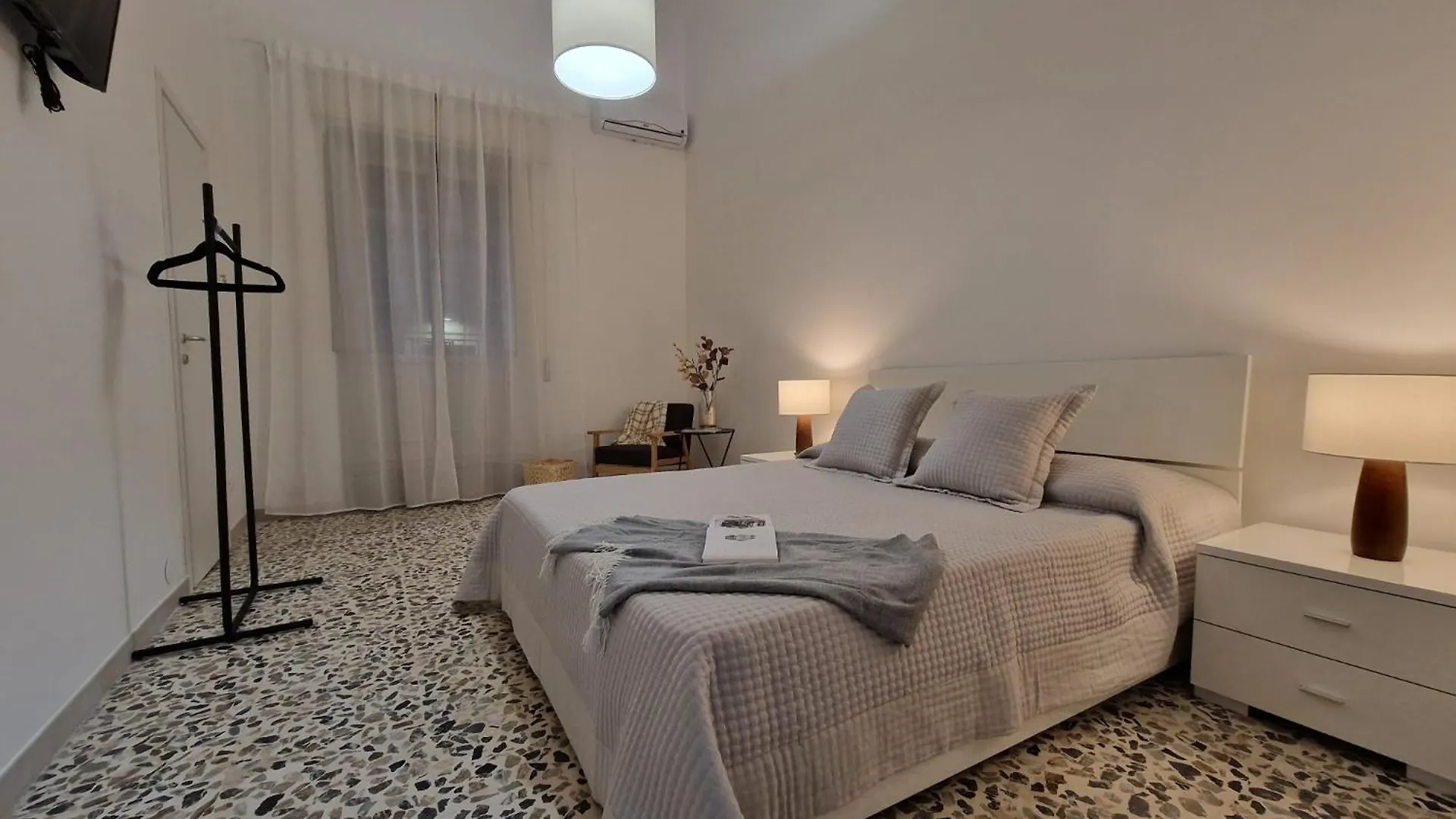 Venezia Boutique Apartments Avola